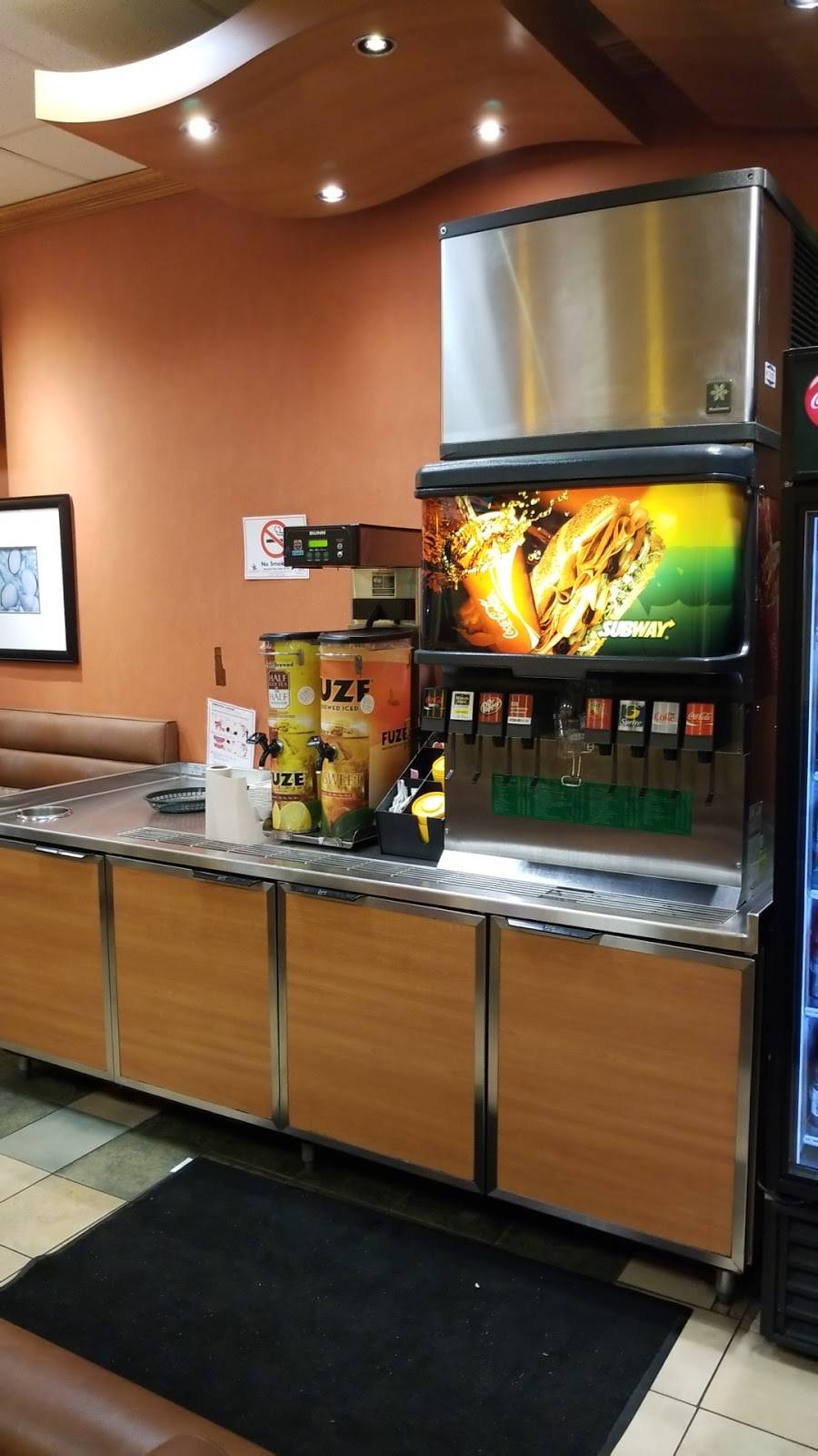 Subway Restaurants | restaurant | 6638 Security Blvd, Gwynn Oak, MD 21207, USA | 4102651307 OR +1 410-265-1307