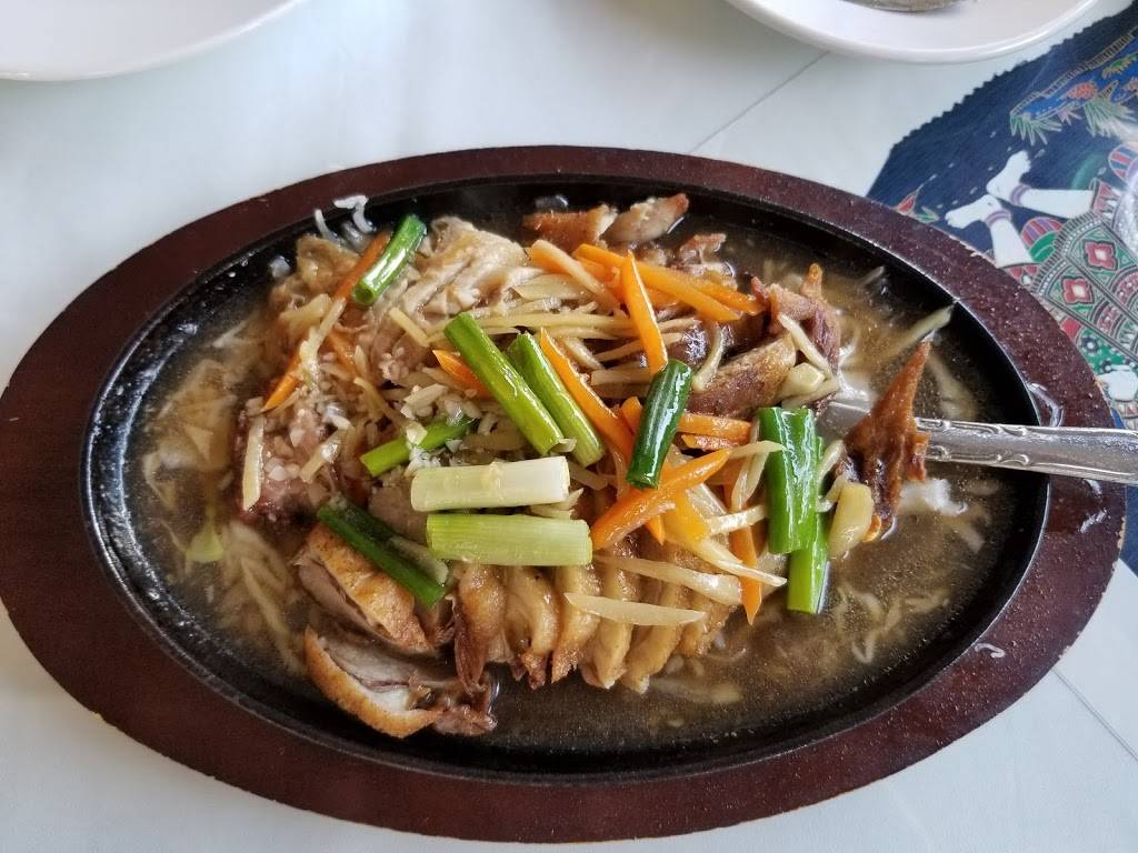 Royal Thai Cuisine - Orlando | restaurant | 1202 N Semoran Blvd, Orlando, FL 32807, USA | 4072750776 OR +1 407-275-0776