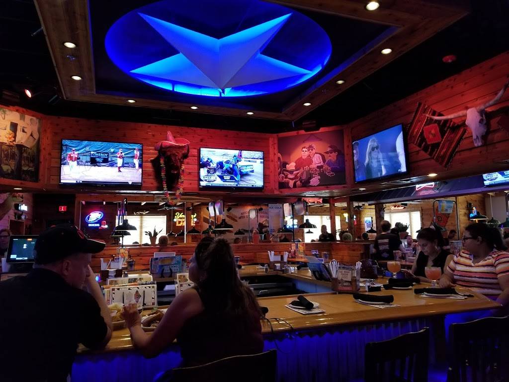 Texas Roadhouse | restaurant | 5611 Merily Way, Huber Heights, OH 45424, USA | 9372337427 OR +1 937-233-7427