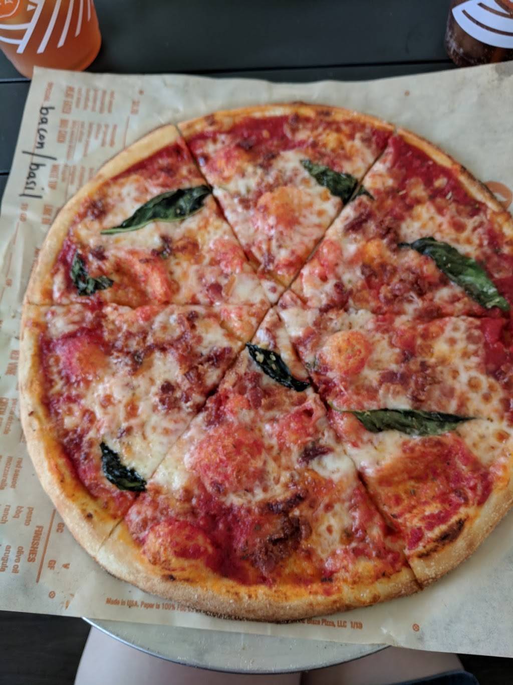 Blaze Pizza | restaurant | 1331 S Lone Hill Ave, Glendora, CA 91740, USA | 9096471453 OR +1 909-647-1453
