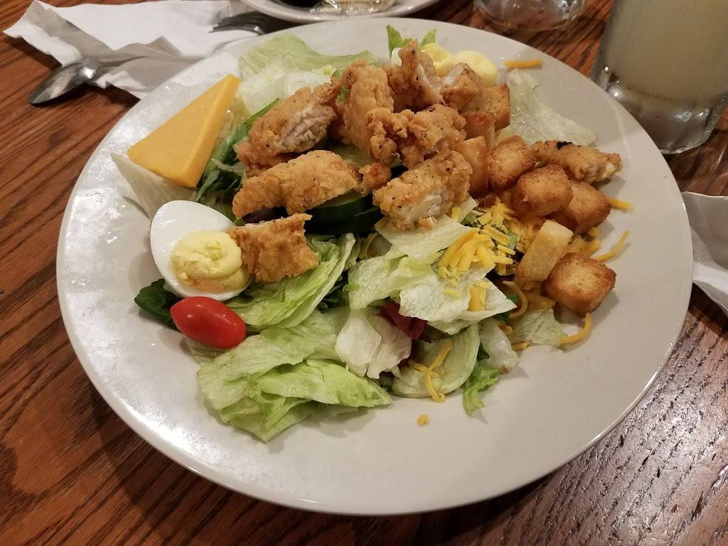 Cracker Barrel Old Country Store | restaurant | 128 St Robert Blvd, St Robert, MO 65584, USA | 5733367273 OR +1 573-336-7273