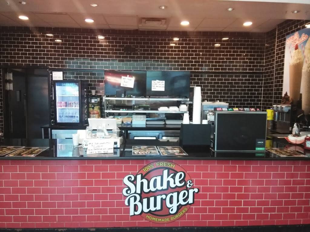 Shake & Burger | restaurant | Altamonte Mall, 451 E Altamonte Dr, Altamonte Springs, FL 32701, USA | 3219723986 OR +1 321-972-3986