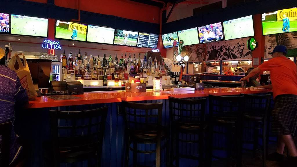 House of Orange Sports Bar and Grill | restaurant | 433 Johnson St, Covington, KY 41011, USA | 8592614662 OR +1 859-261-4662