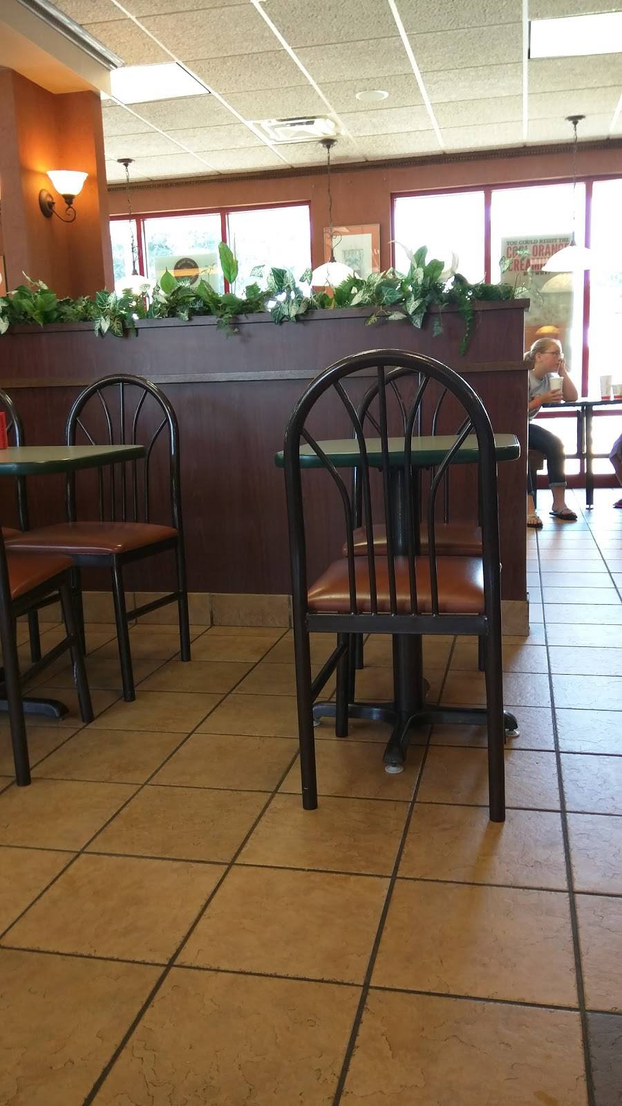 Arbys | restaurant | 1417 1st Ave SE, Cedar Rapids, IA 52403, USA | 3193662566 OR +1 319-366-2566