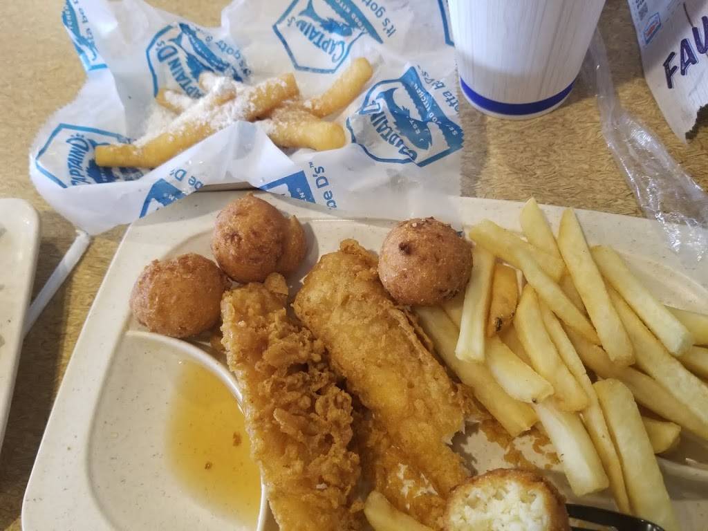 Captain Ds | restaurant | 7369 Two Notch Rd, Columbia, SC 29223, USA | 8037884775 OR +1 803-788-4775