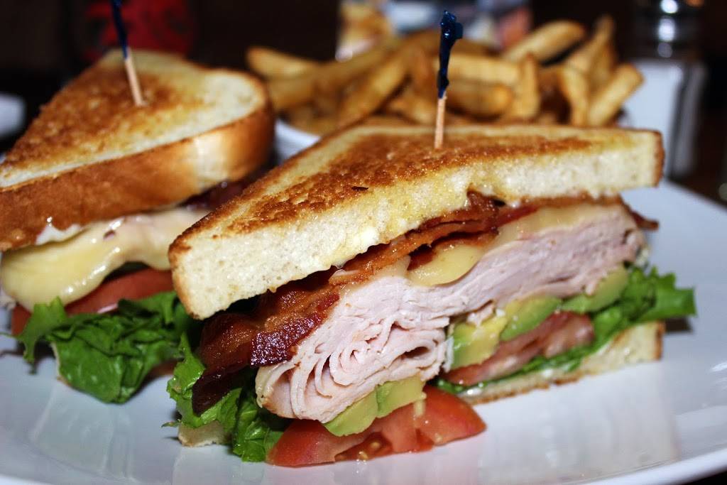 Three Kings Public House | restaurant | 40 Ronnies Plaza, St. Louis, MO 63126, USA | 3142933614 OR +1 314-293-3614