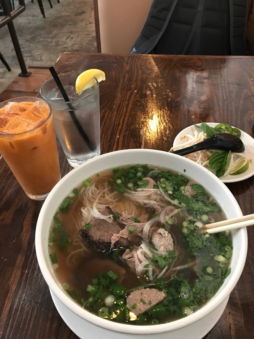 Sapa House | restaurant | 1623 Main St #102, Dallas, TX 75201, USA | 2147480746 OR +1 214-748-0746