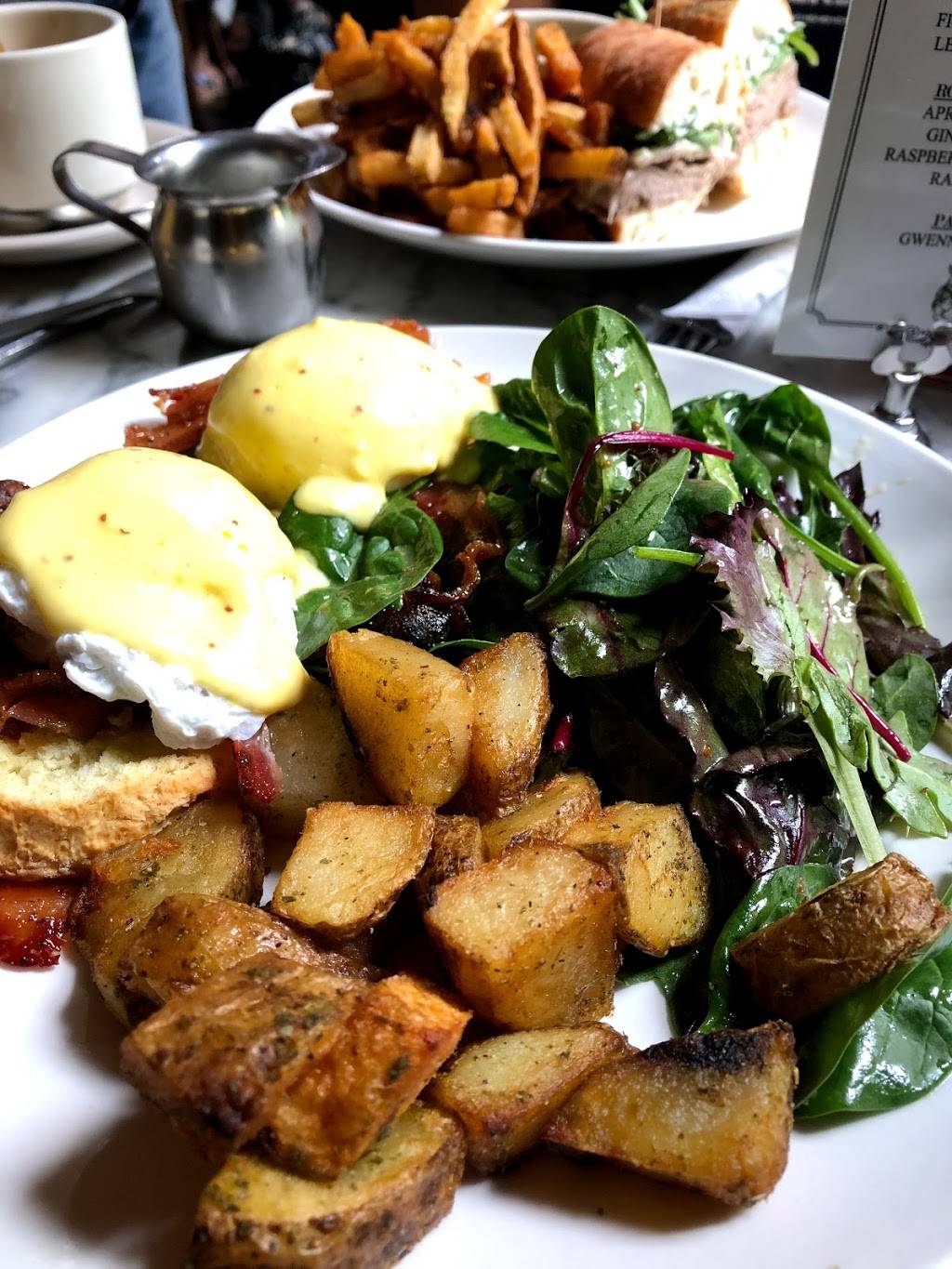 Rabbithole | restaurant | 352 Bedford Ave, Brooklyn, NY 11249, USA | 7187820910 OR +1 718-782-0910