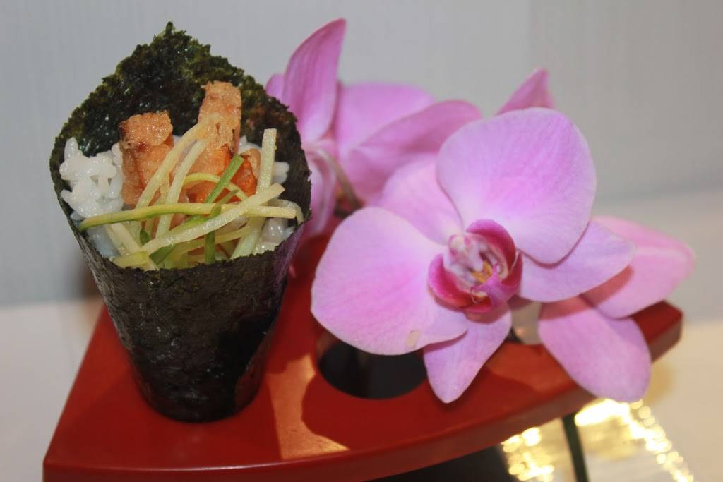 G&V Sushi | restaurant | 375 Chemin dAylmer, Gatineau, QC J9H 1A5, Canada | 8196828998 OR +1 819-682-8998