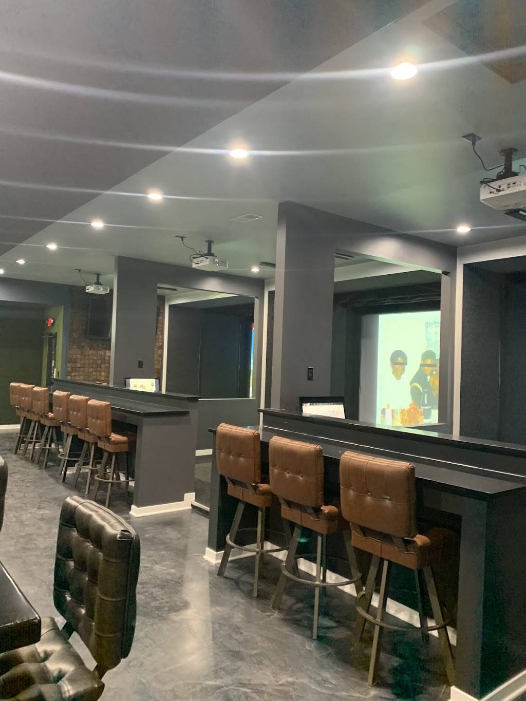 The Links NWI Indoor Golf Simulators | restaurant | 2251 Wicker Ave, Schererville, IN 46375, USA | 2193220080 OR +1 219-322-0080