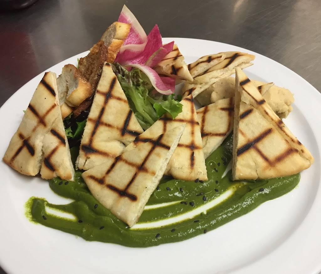 CAM Cafe | restaurant | 3201 S 17th St, Wilmington, NC 28412, USA | 9107772363 OR +1 910-777-2363