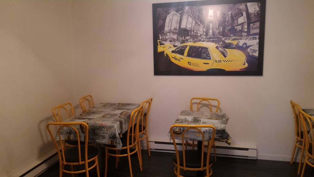 Restaurant Carlos Pizzeria | restaurant | 151 Chemin dAdamsville, Bromont, QC J2L 2Z3, Canada | 4509554040 OR +1 450-955-4040