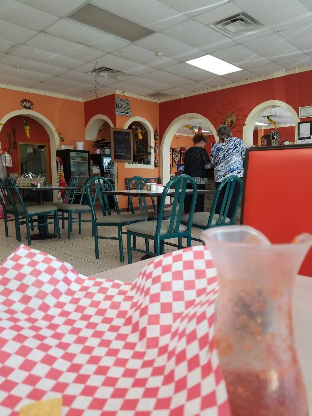 San Luis Mexican Restaurant | restaurant | 830 N Hinckley St, Holdenville, OK 74848, USA | 4053799838 OR +1 405-379-9838