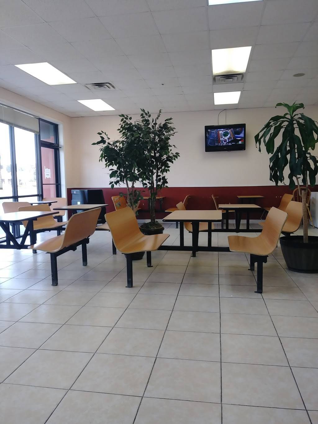 Johns Seafood & Poboy | restaurant | 305 S Burnside Ave, Gonzales, LA 70737, USA | 2256448728 OR +1 225-644-8728