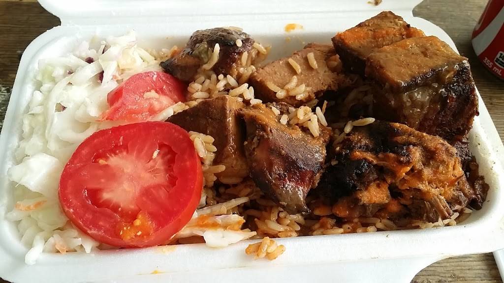 Nanalyn Jerk | restaurant | 564 Wilson Heights Blvd, Toronto, ON M3H 2V8, Canada | 4169014564 OR +1 416-901-4564