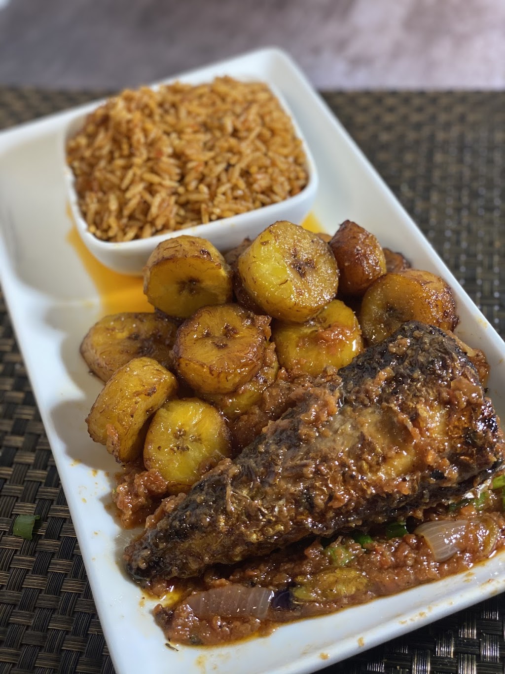 The Peppered Goat | restaurant | 15136 Stagg St, Van Nuys, CA 91405, USA | 8182106659 OR +1 818-210-6659