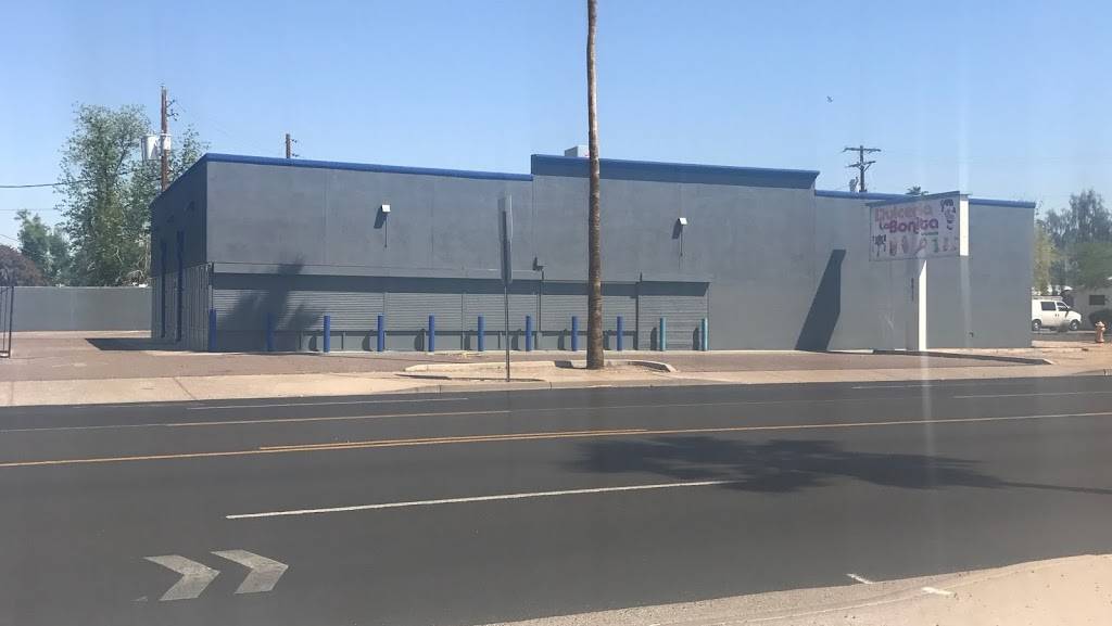 Dulceria La Bonita Wholesale | meal takeaway | 4241, 6611 S Central Ave, Phoenix, AZ 85042, USA | 6024413300 OR +1 602-441-3300