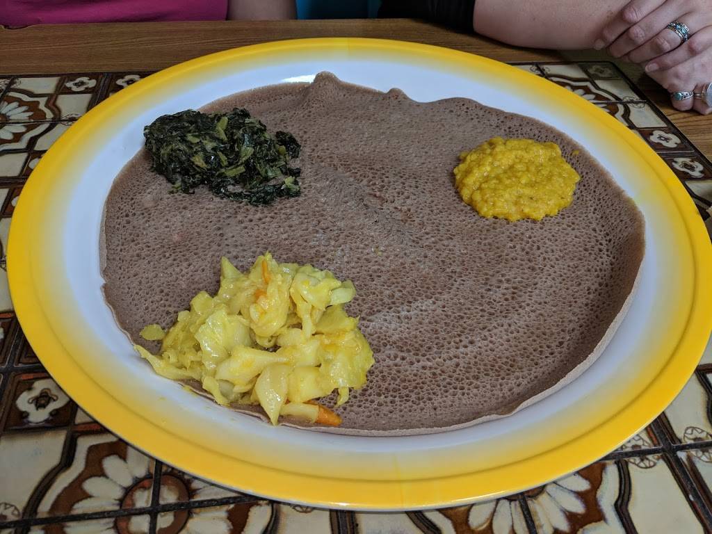 Nile Grocery & Ethiopian Restaurant | restaurant | 3113 N Sharon Amity Rd, Charlotte, NC 28205, USA | 7045316221 OR +1 704-531-6221
