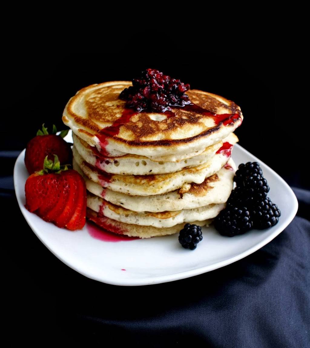 Stellas | restaurant | 3119 Beach Blvd S, Gulfport, FL 33707, USA | 7274988950 OR +1 727-498-8950