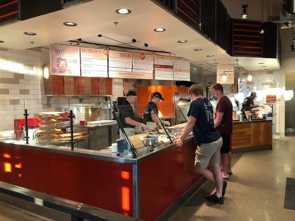 Blaze Pizza | meal takeaway | 1000 Washington Ave SE, Minneapolis, MN 55414, USA | 6122950835 OR +1 612-295-0835