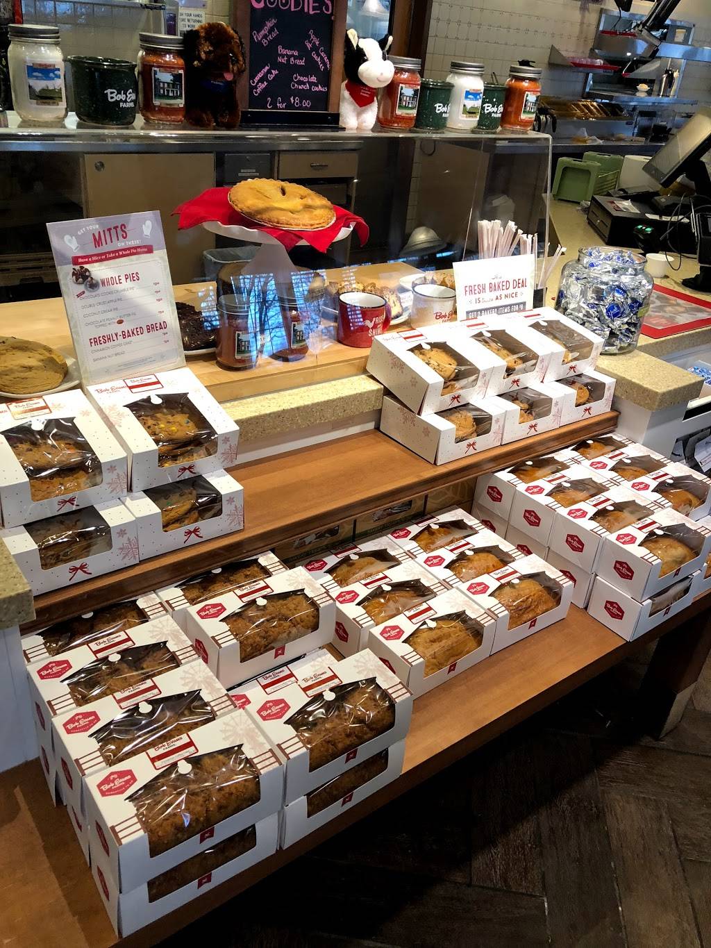 Bob Evans | restaurant | 3409 Seajay Dr, Beavercreek, OH 45430, USA | 9374318028 OR +1 937-431-8028