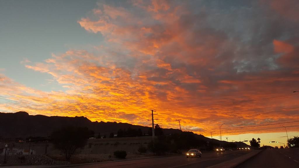 Taco Cabana | restaurant | 5866 N Mesa St, El Paso, TX 79912, USA | 9158339337 OR +1 915-833-9337