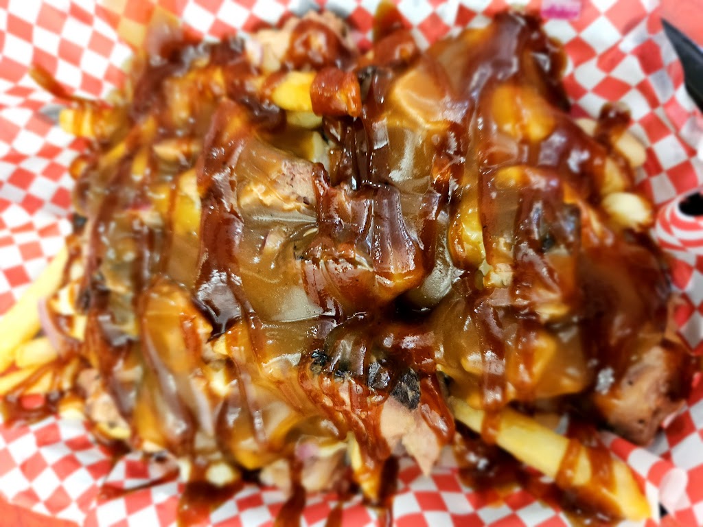 Rays Sweet Shoppe and Poutinerie | restaurant | 352 W Main St, Covington, VA 24426, USA | 5409623404 OR +1 540-962-3404