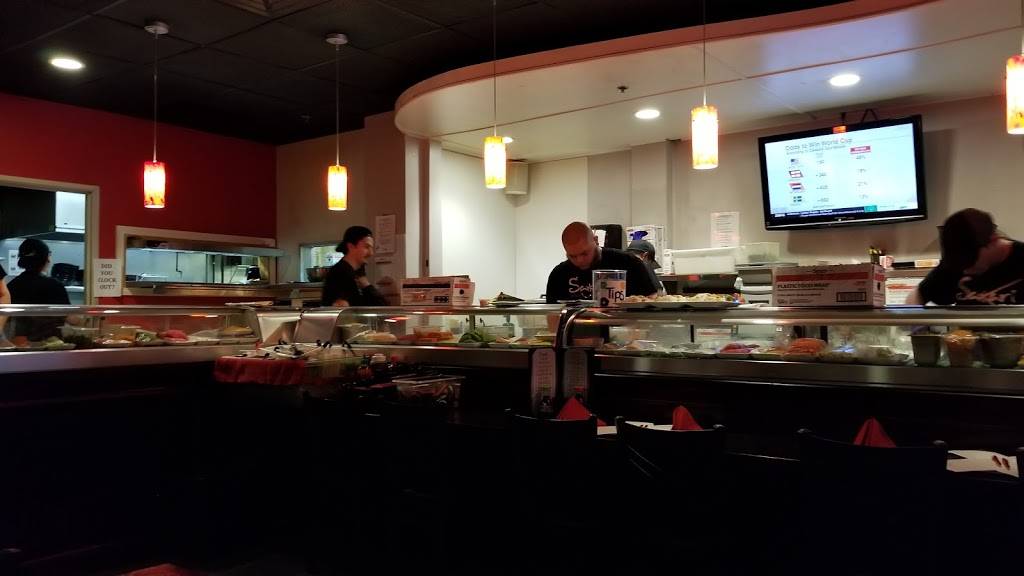 Sakari Sushi Lounge | restaurant | 2605 Ingersoll Ave, Des Moines, IA 50312, USA | 5152883381 OR +1 515-288-3381