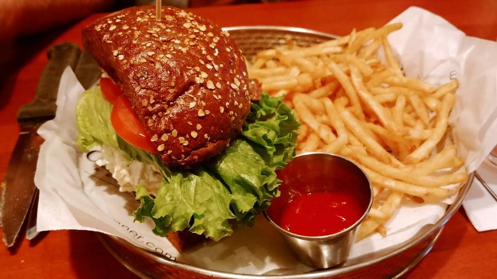 Claim Jumper Restaurants | restaurant | 43330 Pacific Commons Blvd, Fremont, CA 94538, USA | 5104451850 OR +1 510-445-1850