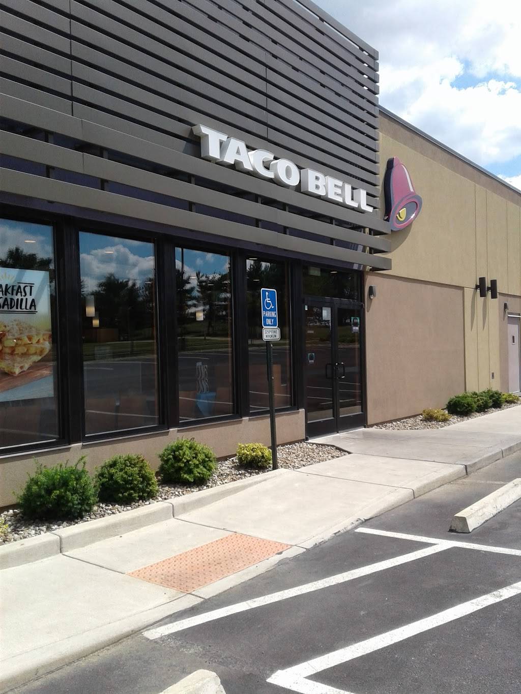 Taco Bell | meal takeaway | 1467 S Arlington St, Akron, OH 44306, USA | 3307732866 OR +1 330-773-2866
