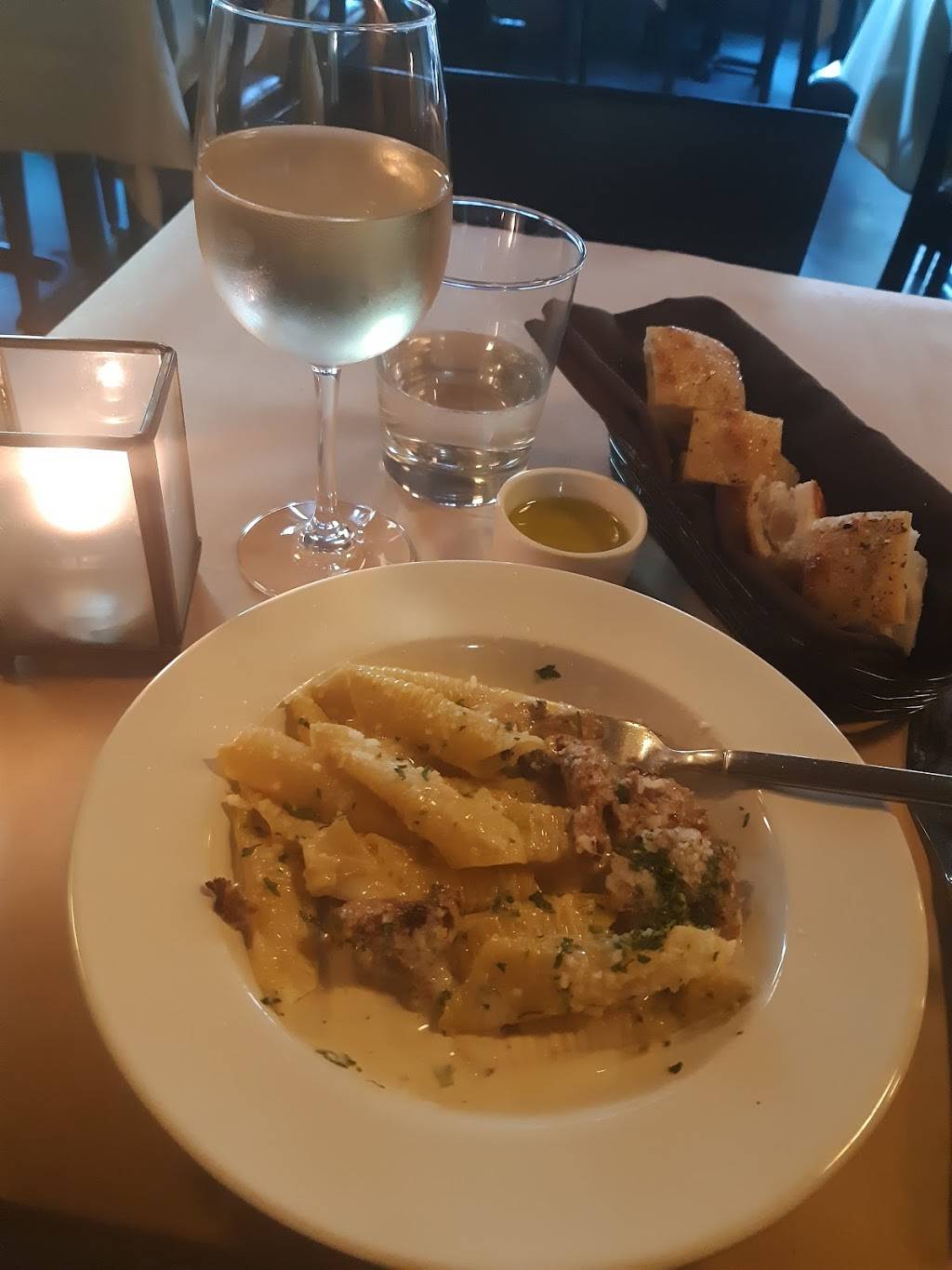 a Cena Ristorante | restaurant | 7742 SE 13th Ave, Portland, OR 97202, USA | 5032063291 OR +1 503-206-3291