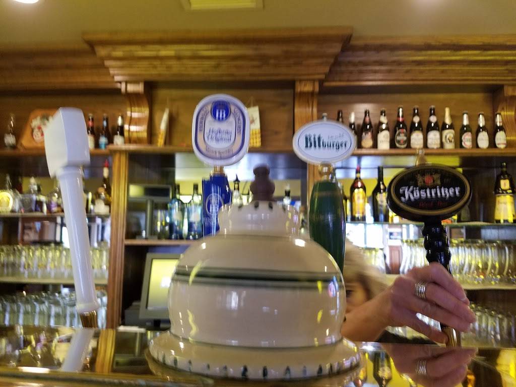 The Phoenix Club | restaurant | 1340 S Sanderson Ave, Anaheim, CA 92806, USA | 7145634166 OR +1 714-563-4166