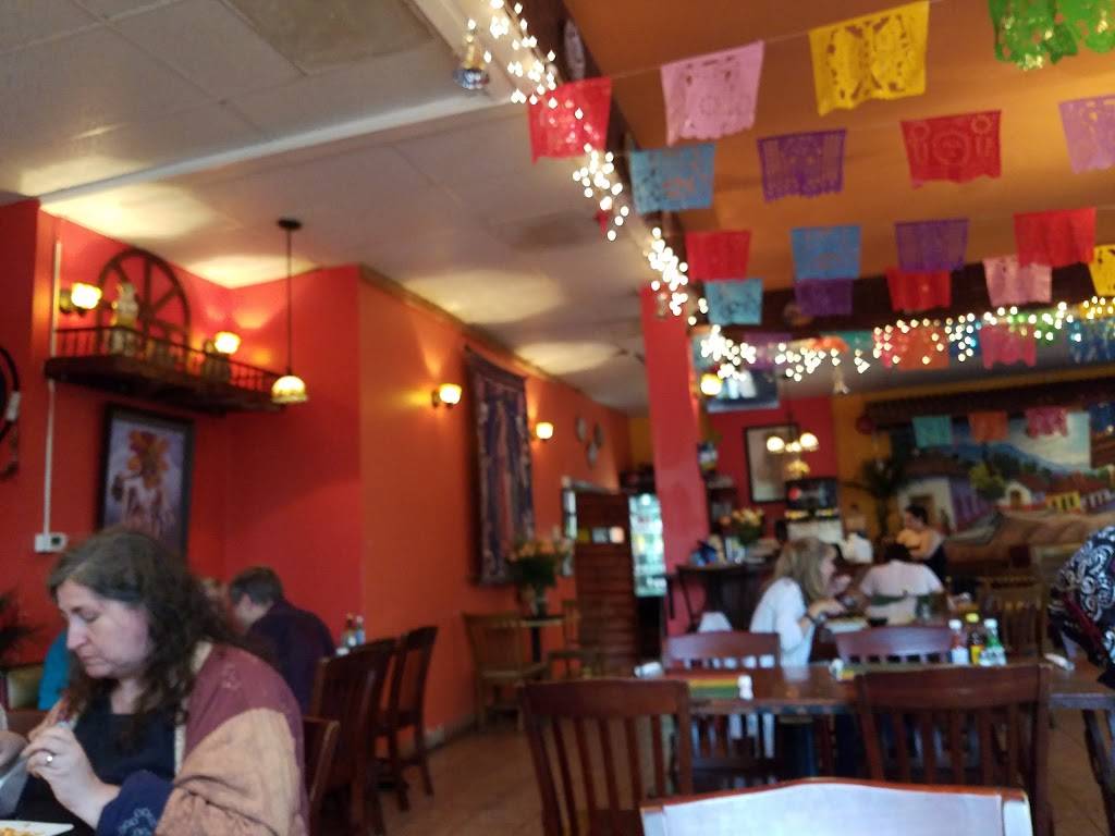 La Lupita | restaurant | 4 W 4th St, Bethlehem, PA 18015, USA | 6108685733 OR +1 610-868-5733