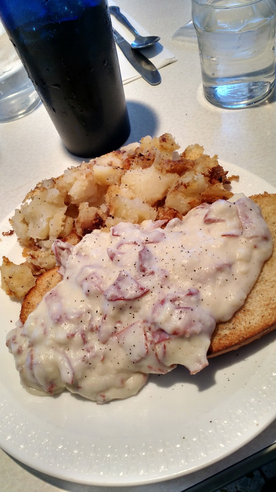 Bel-Loc Diner | restaurant | 1700 E Joppa Rd, Parkville, MD 21234, USA | 4106682525 OR +1 410-668-2525