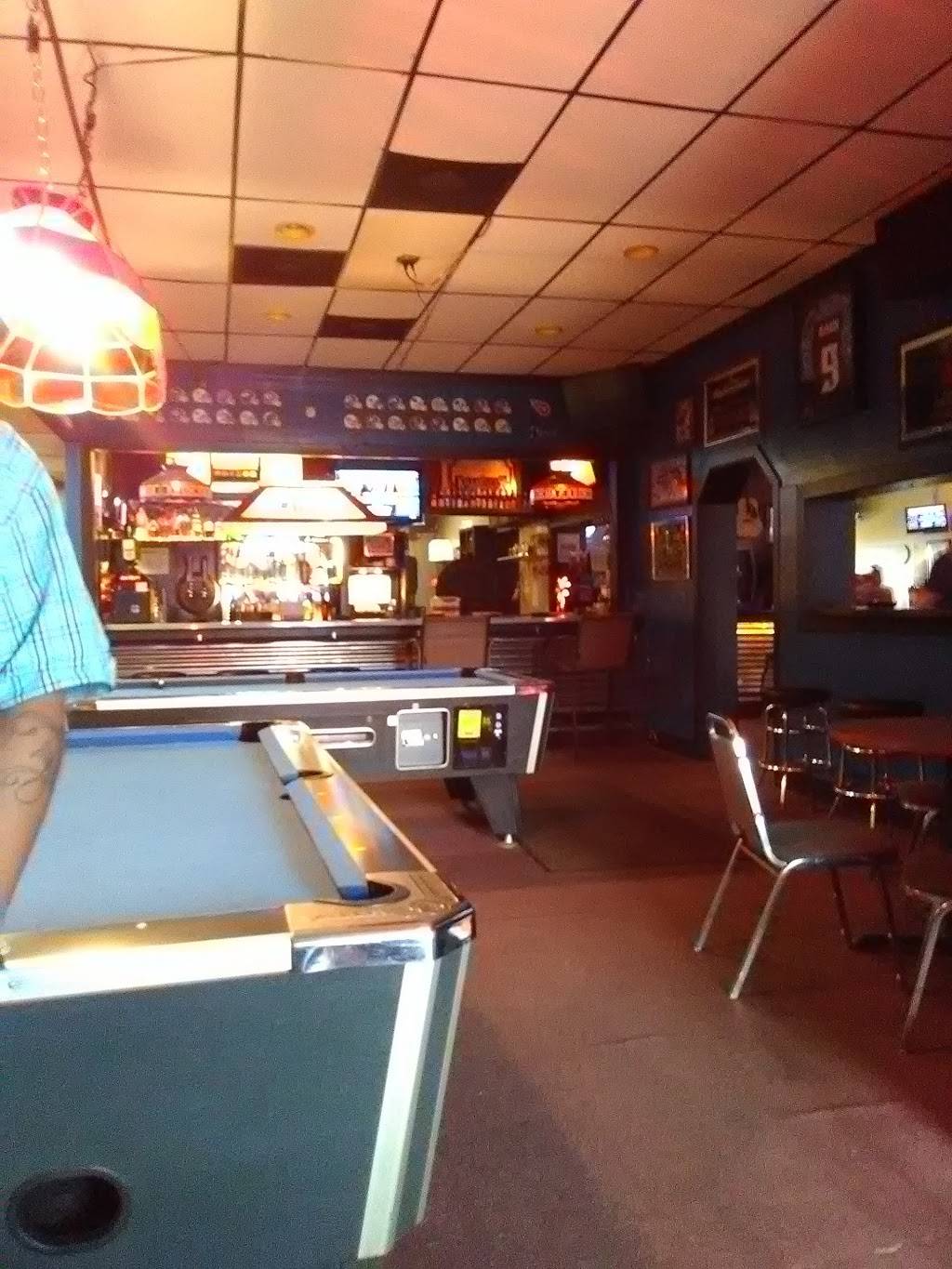 Betty Lous Restaurant & Lounge | restaurant | 2819 Smith Springs Rd, Nashville, TN 37217, USA | 6155400555 OR +1 615-540-0555