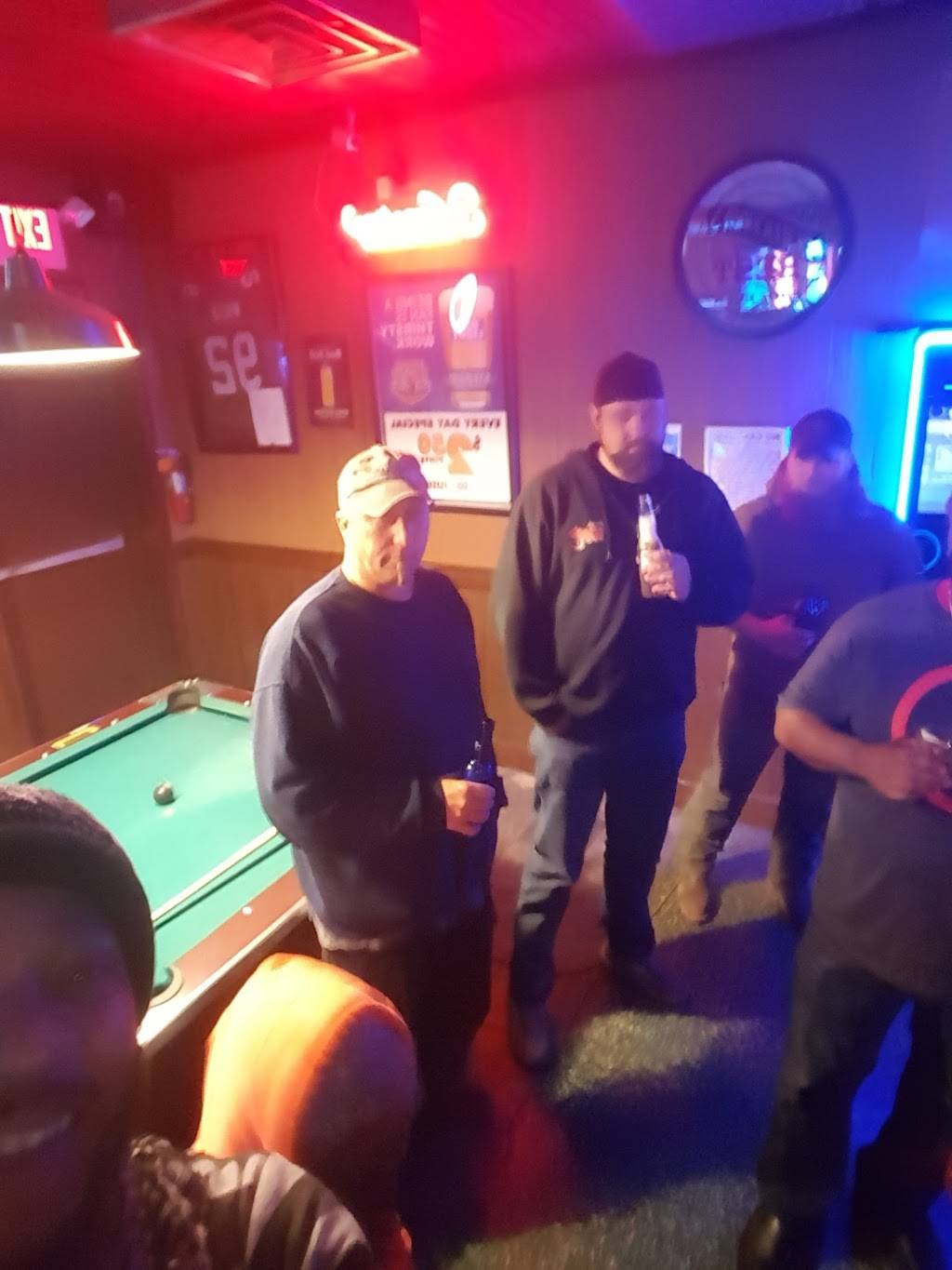 Stadium Bar & Grill | restaurant | 3105 Veteran Hwy, Bristol, PA 19007, USA | 2157855290 OR +1 215-785-5290