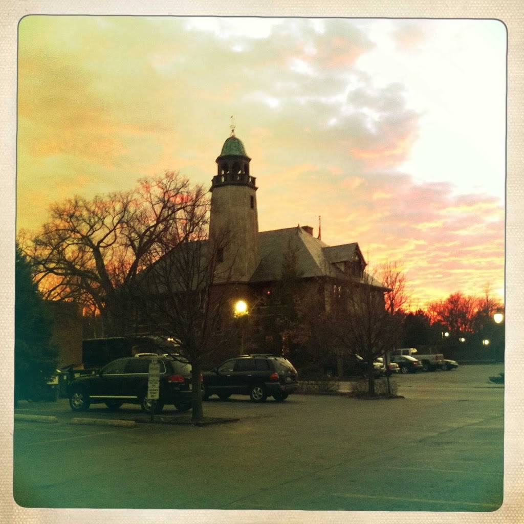 The Left Bank | meal takeaway | 659 N Bank Ln, Lake Forest, IL 60045, USA | 8472344770 OR +1 847-234-4770