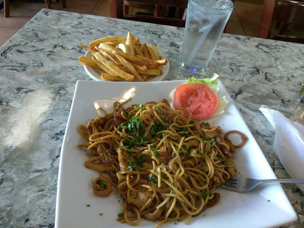 Latin Family Bakery | bakery | 5435 Airport-Pulling Rd, Naples, FL 34109, USA | 2395983244 OR +1 239-598-3244