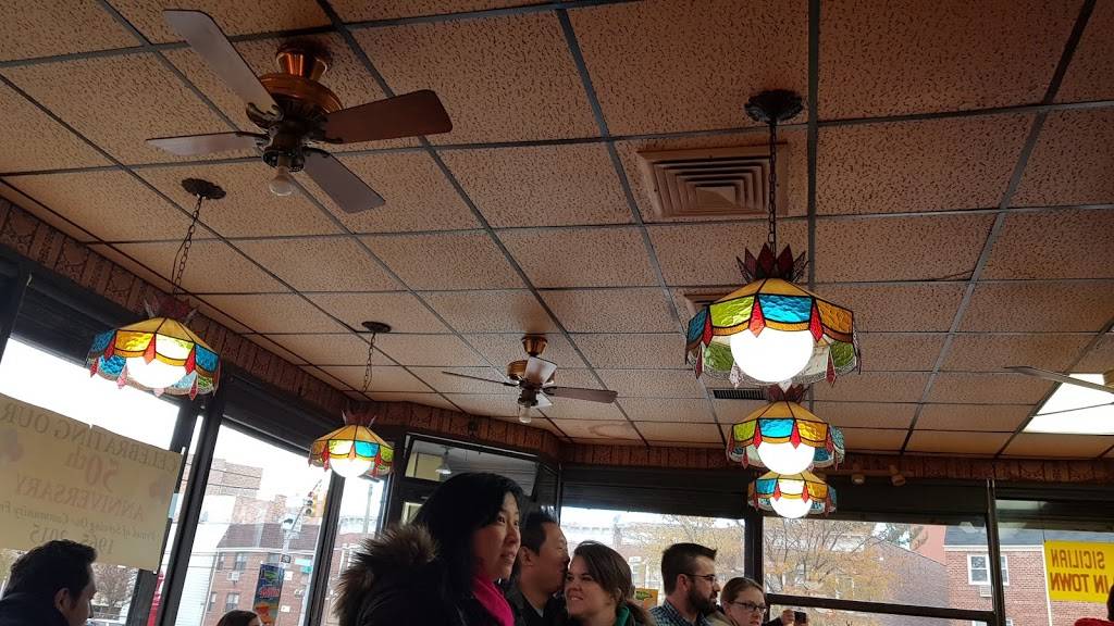 Johns Pizzeria | restaurant | 8502 Grand Ave, Elmhurst, NY 11373, USA | 7184577561 OR +1 718-457-7561