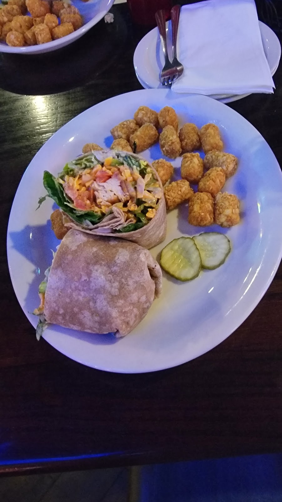 The Peanut | restaurant | 12921 State Line Rd, Kansas City, MO 64145, USA | 8163212289 OR +1 816-321-2289