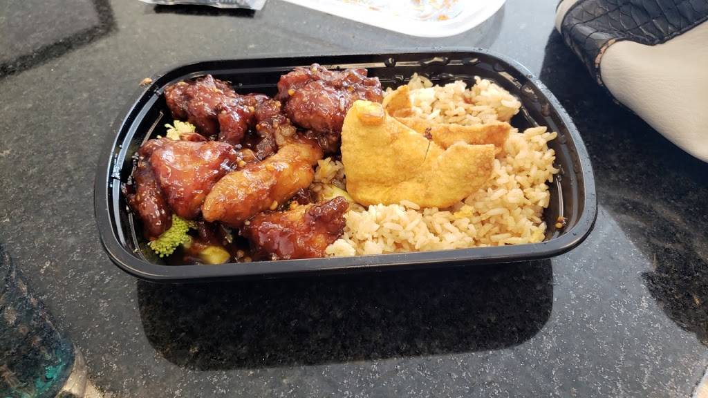 China Feast | restaurant | 200 Linwood Blvd, Kansas City, MO 64111, USA | 8165618886 OR +1 816-561-8886