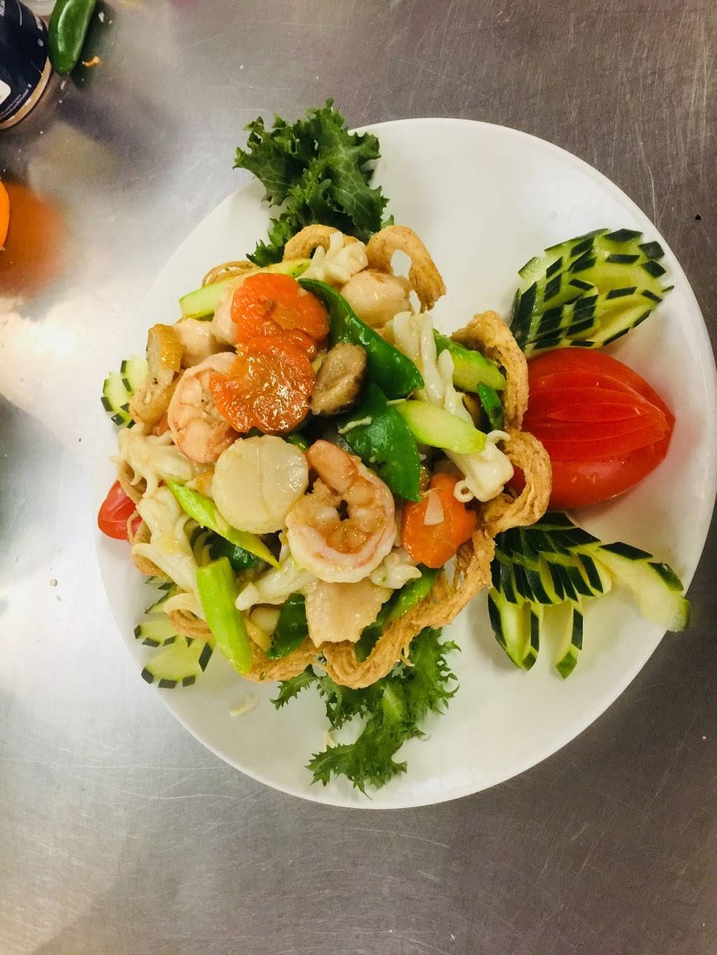 Golden City Chinese Restaurant | restaurant | 118 Bethlehem Pike, Colmar, PA 18915, USA | 2158220299 OR +1 215-822-0299