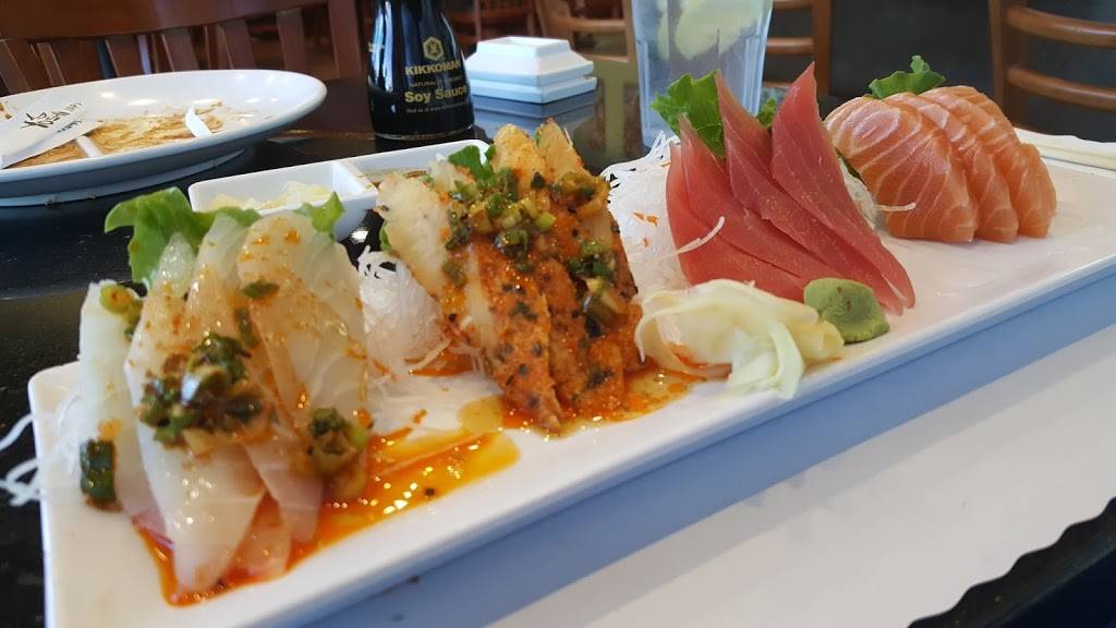 Yoshi Japanese Cuisine | restaurant | 17005 Bear Valley Rd, Hesperia, CA 92345, USA | 7602446661 OR +1 760-244-6661