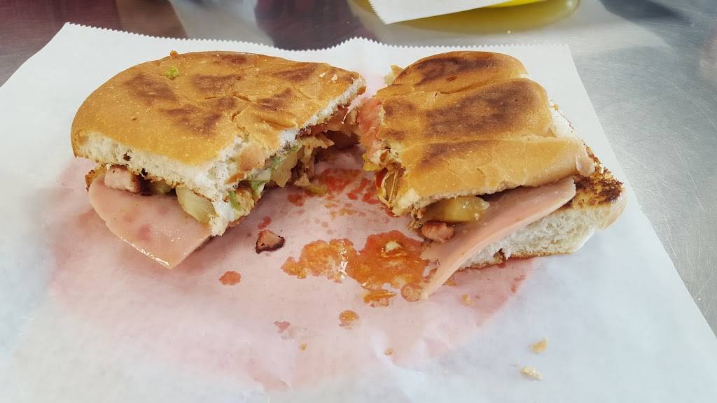 Las Tortugas Alameda | restaurant | 1549 W Alameda Ave, Denver, CO 80223, USA | 3037440767 OR +1 303-744-0767