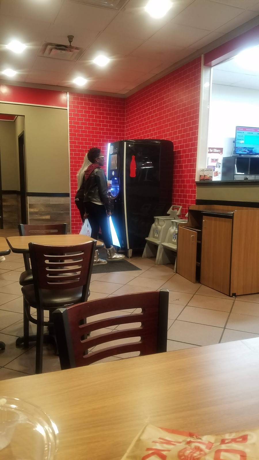 Boston Market | restaurant | 7931 Governor Ritchie Hwy, Glen Burnie, MD 21061, USA | 4107602800 OR +1 410-760-2800