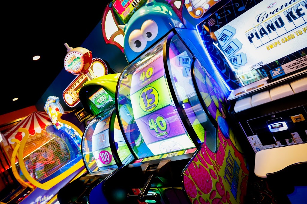 Pizza Ranch FunZone Arcade | restaurant | 395 Beaver Kreek Center, North Liberty, IA 52317, USA | 3196267999 OR +1 319-626-7999