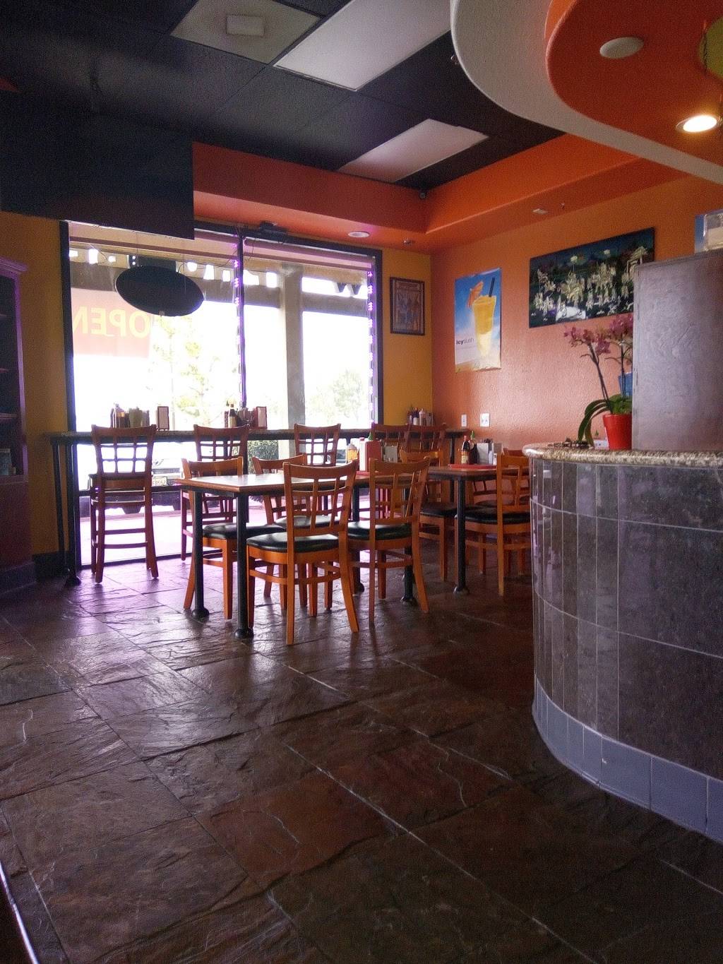 Pho Belwood | restaurant | 21520 Bear Valley Rd, Apple Valley, CA 92308, USA | 7605037009 OR +1 760-503-7009