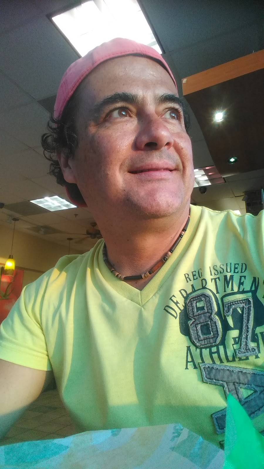 Subway Restaurants | restaurant | 103 Buckwalter Place Blvd Space 110 Market at Buckwalter Place, Bluffton, SC 29910, USA | 8437063031 OR +1 843-706-3031