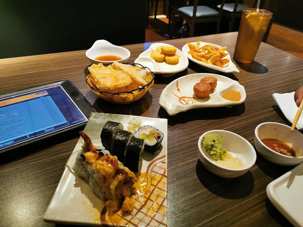 Sail Sushi | restaurant | 4352 Kingston Rd, Scarborough, ON M1E 2M8, Canada | 6473523733 OR +1 647-352-3733