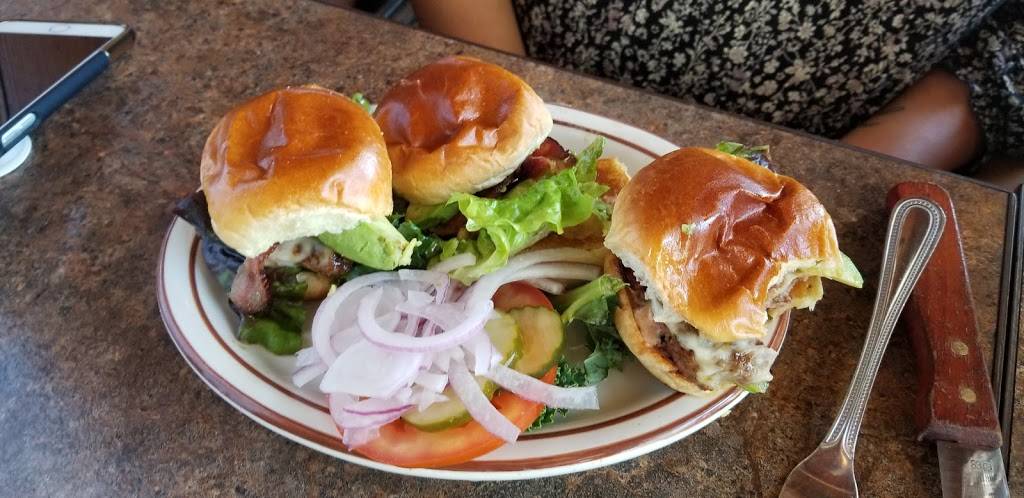 Winchesters Grill & Saloon | restaurant | 2815, 632 E Main St, Ventura, CA 93001, USA | 8056537446 OR +1 805-653-7446